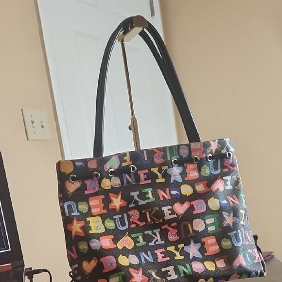 Dooney and Bourke Tote Bag - Picture 2 of 4